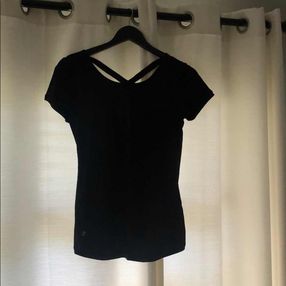 Senita work out top